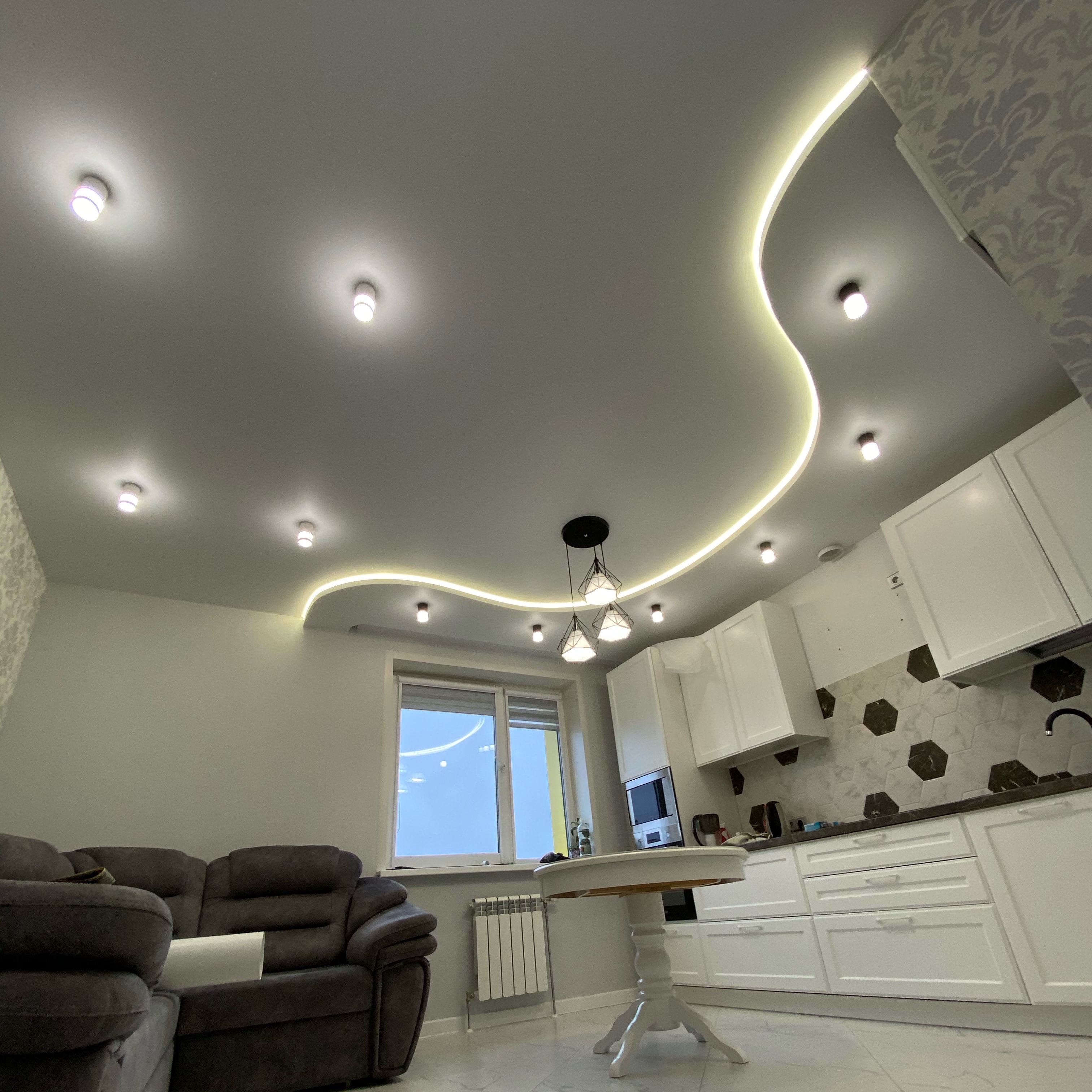 Третий слайд